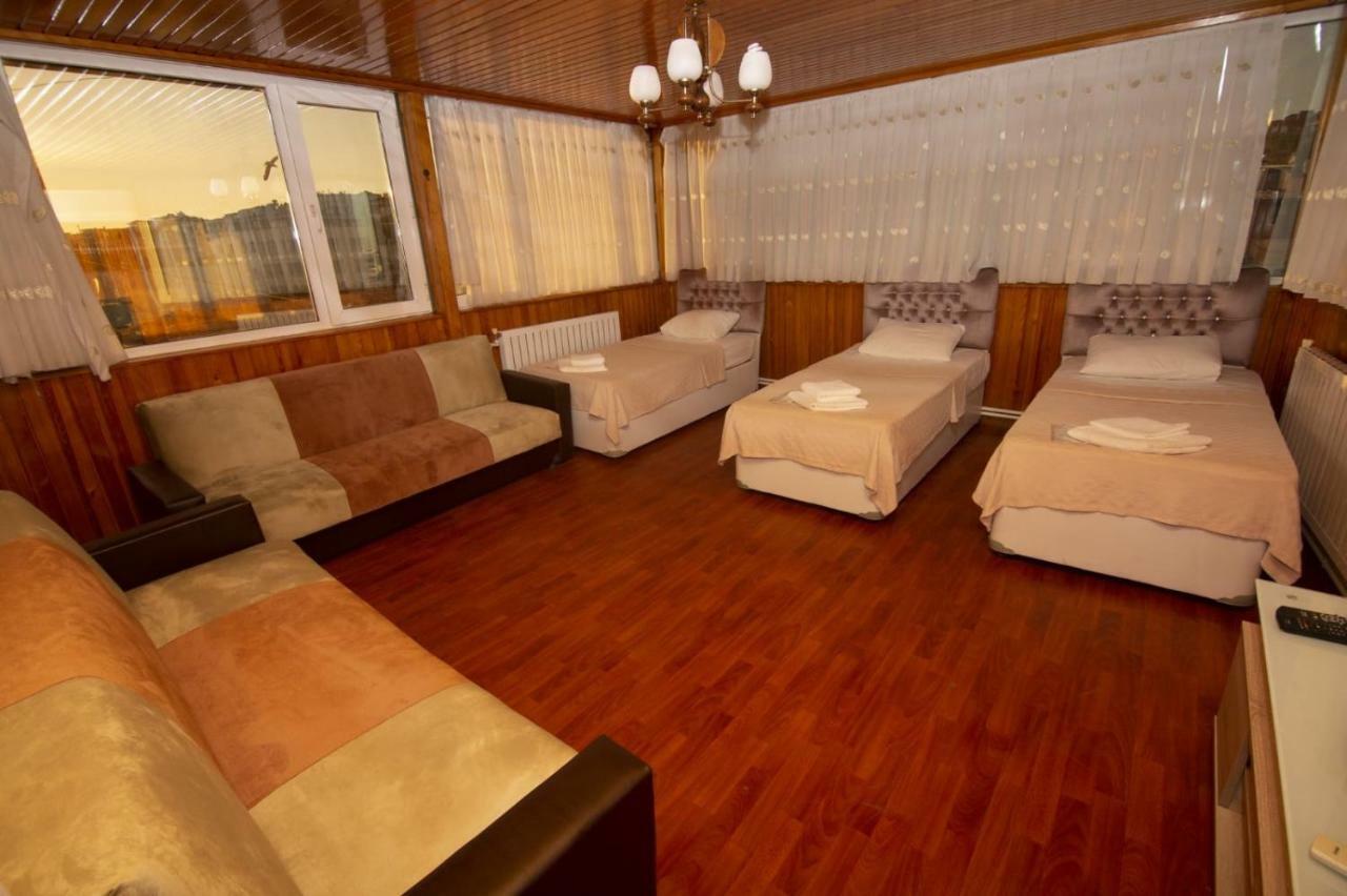 Desina Deluxe Apart Istanbul Bagian luar foto