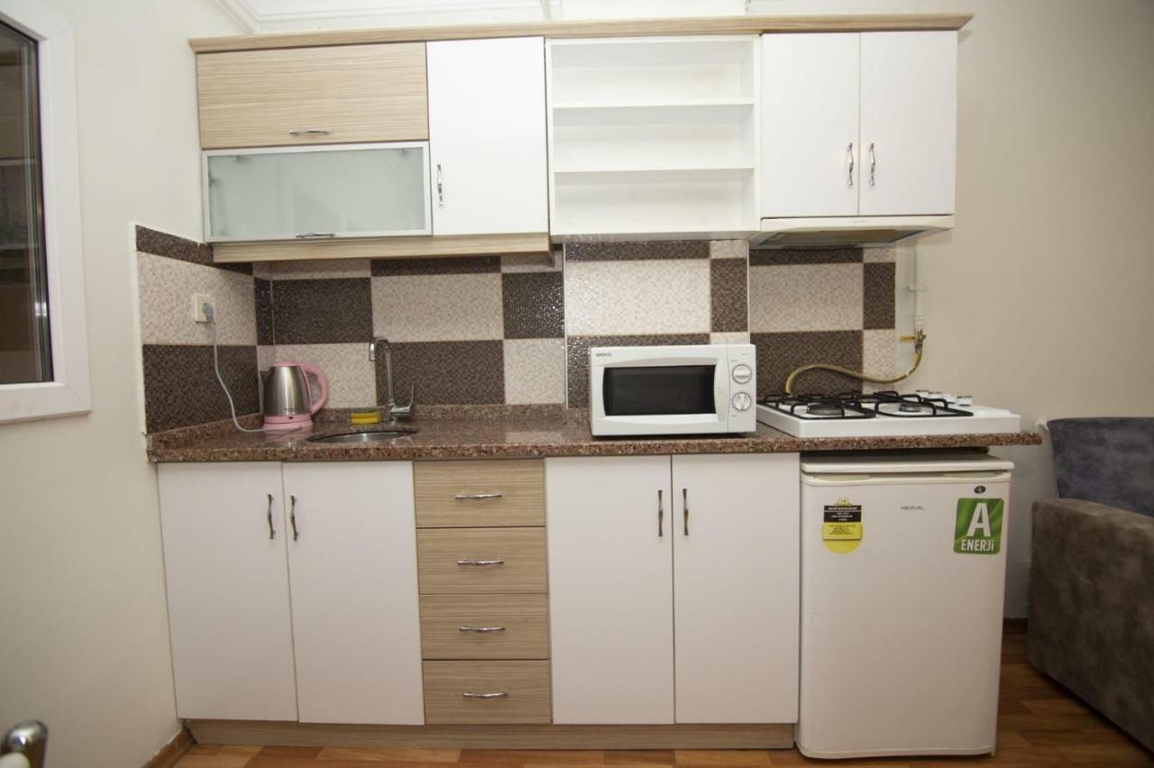 Desina Deluxe Apart Istanbul Bagian luar foto